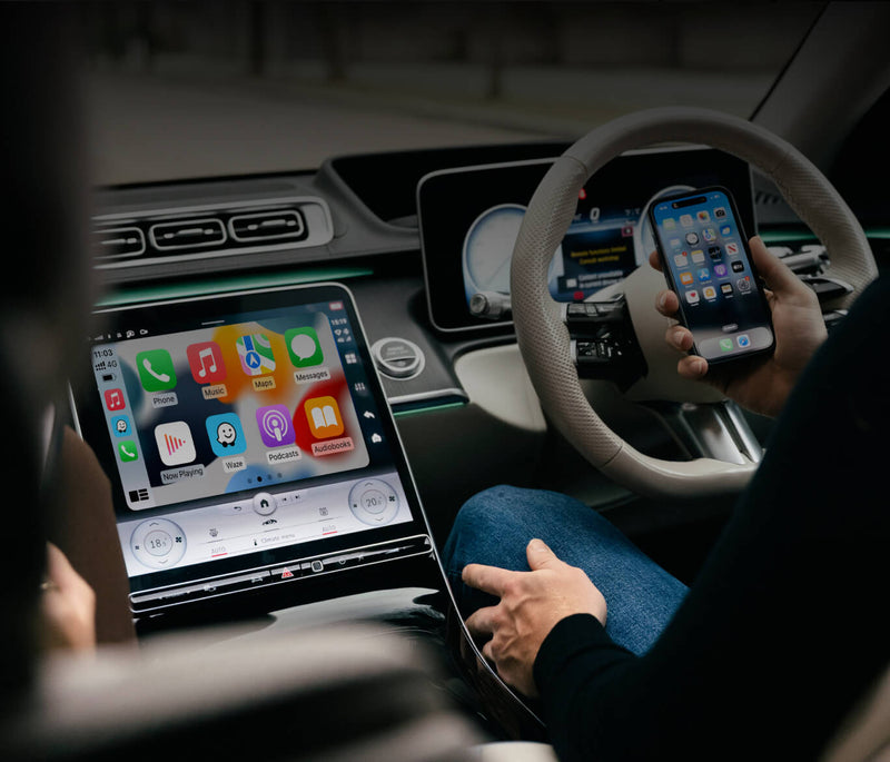 <h4><strong>끊김 없는 무선 CarPlay & Android Auto</strong></h4>