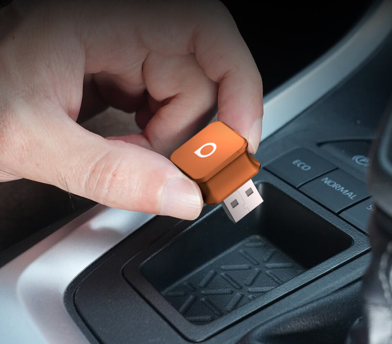 <h3>컴팩트 & 견고한 핏<br/></h3>